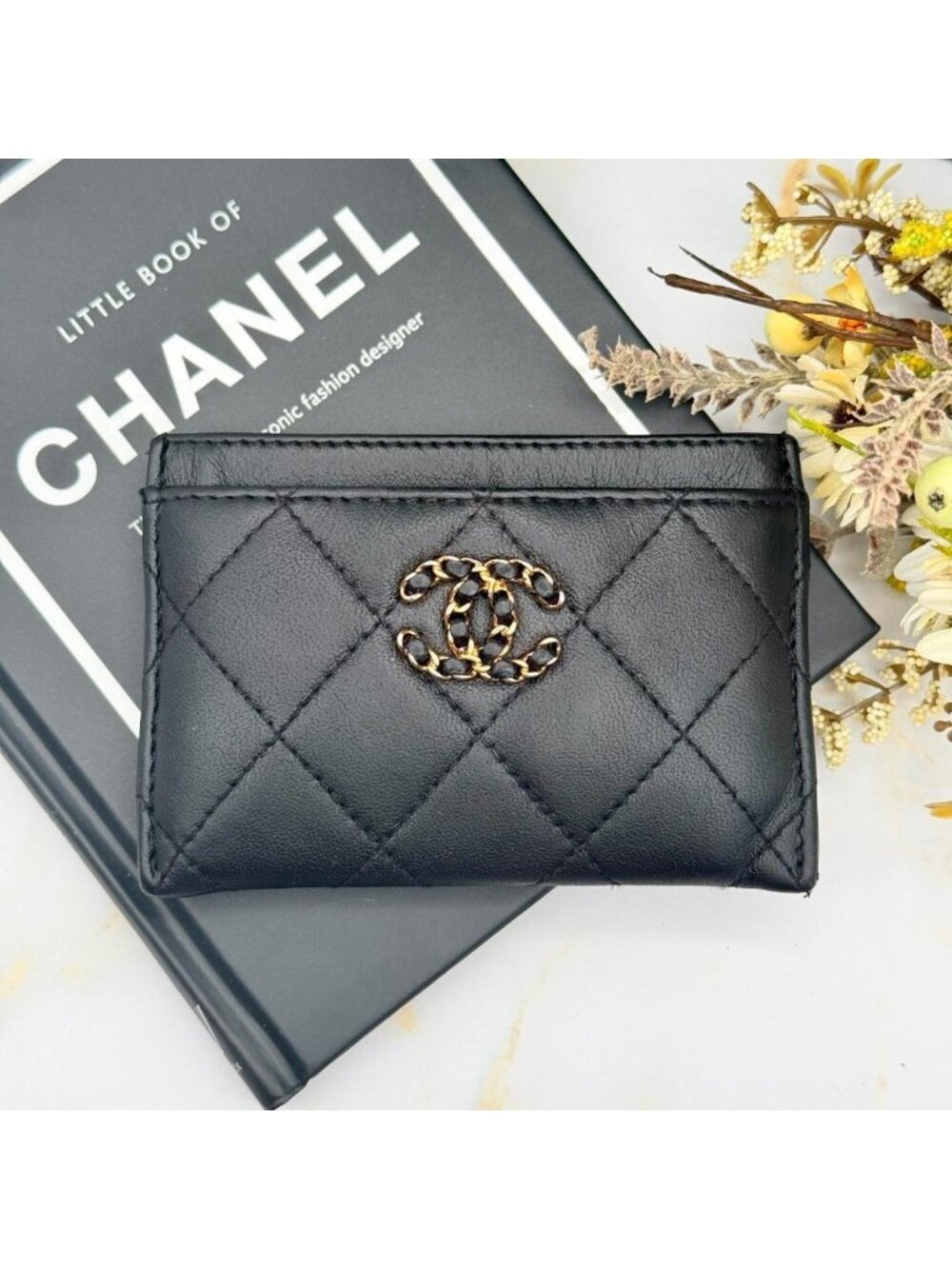 Chanel 19 Lambskin Card Case